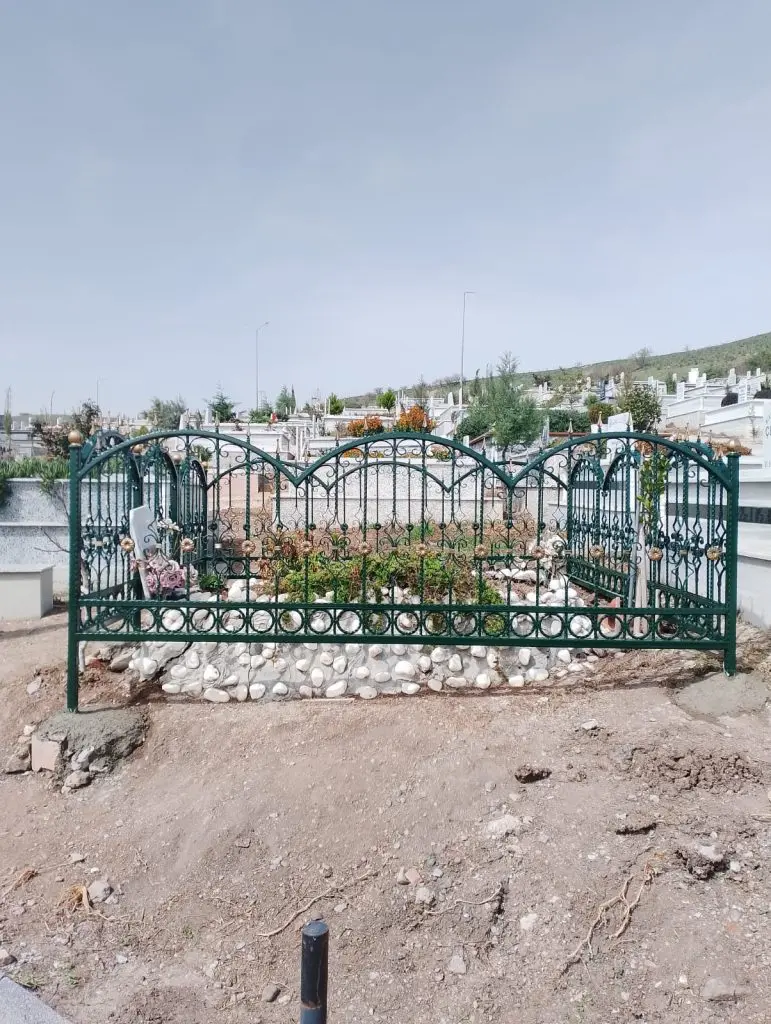Balıkesir Mezar Korkuluğu görseli