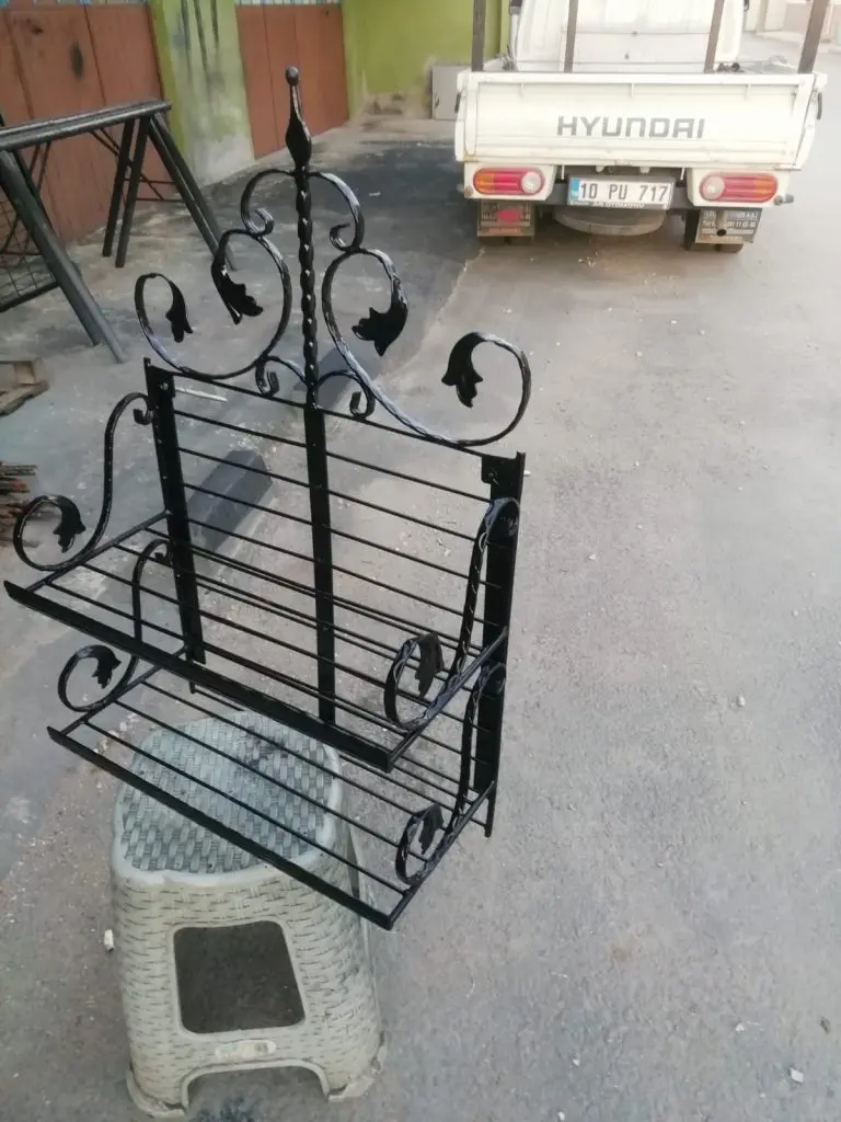Ferforje Kitaplık görseli